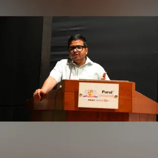 Photo of Dr Piyush goyal